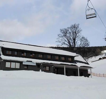 Ski Apartmany Nymburska Chata Pec pod Sněžkou Zewnętrze zdjęcie